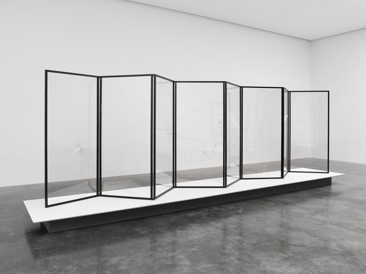 Cerith Wyn Evans - Folds…in shade (also light and shade) 8 leaves - 1