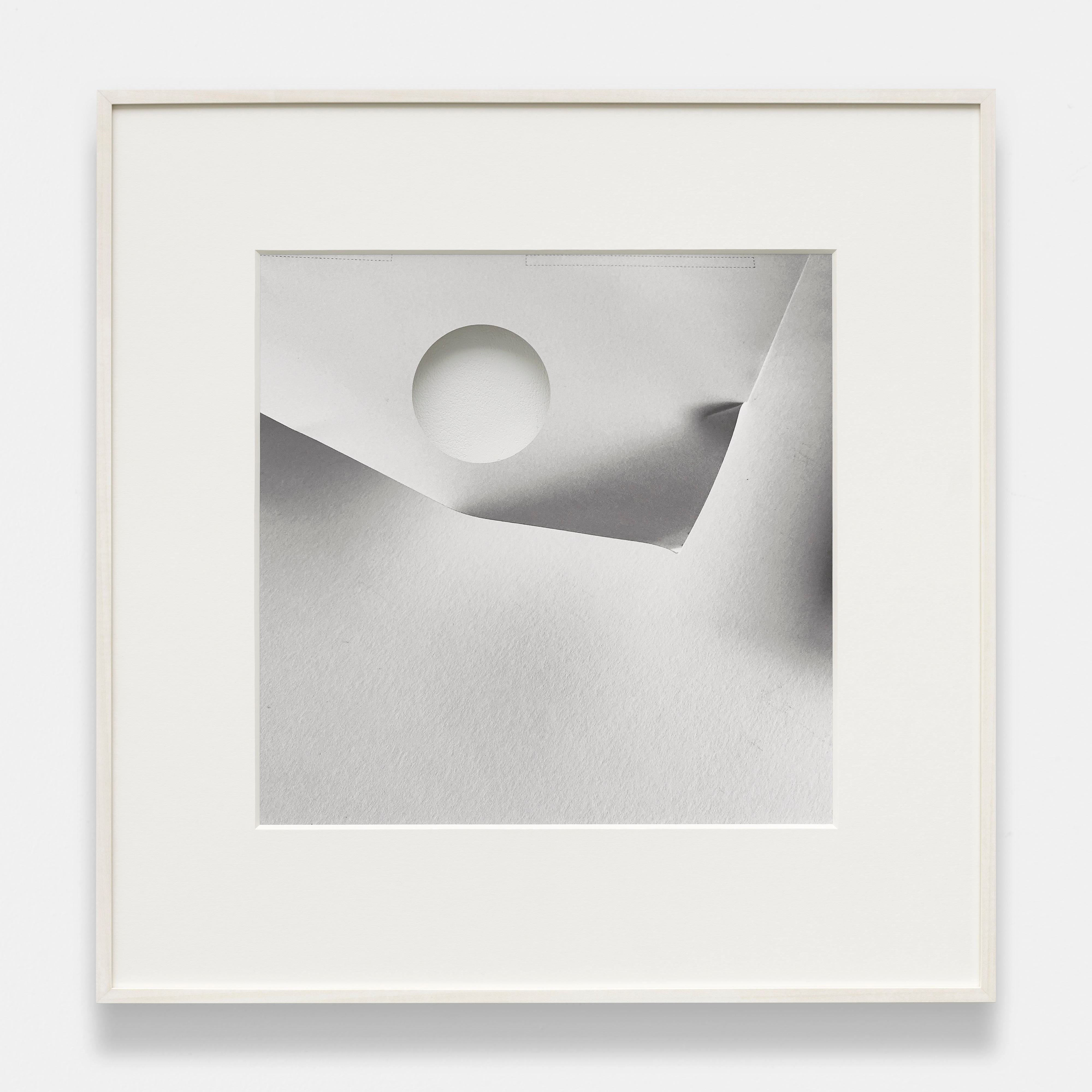 Cerith Wyn Evans - …peal (I) - 1